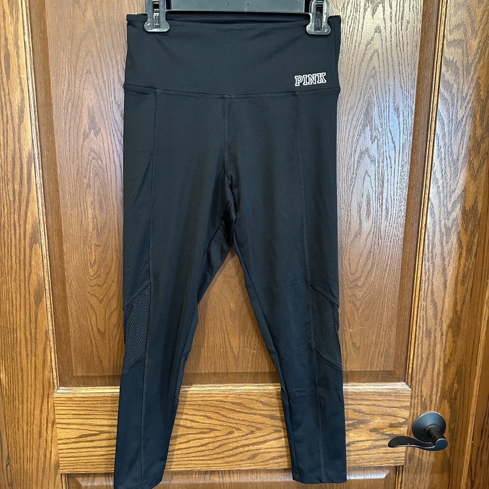 Victoria's Secret PINK Ultimate Black Athleisure Mesh Leggings M‎